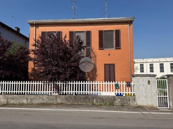 appartamento in vendita a Parma in zona San Martino / Paradigna