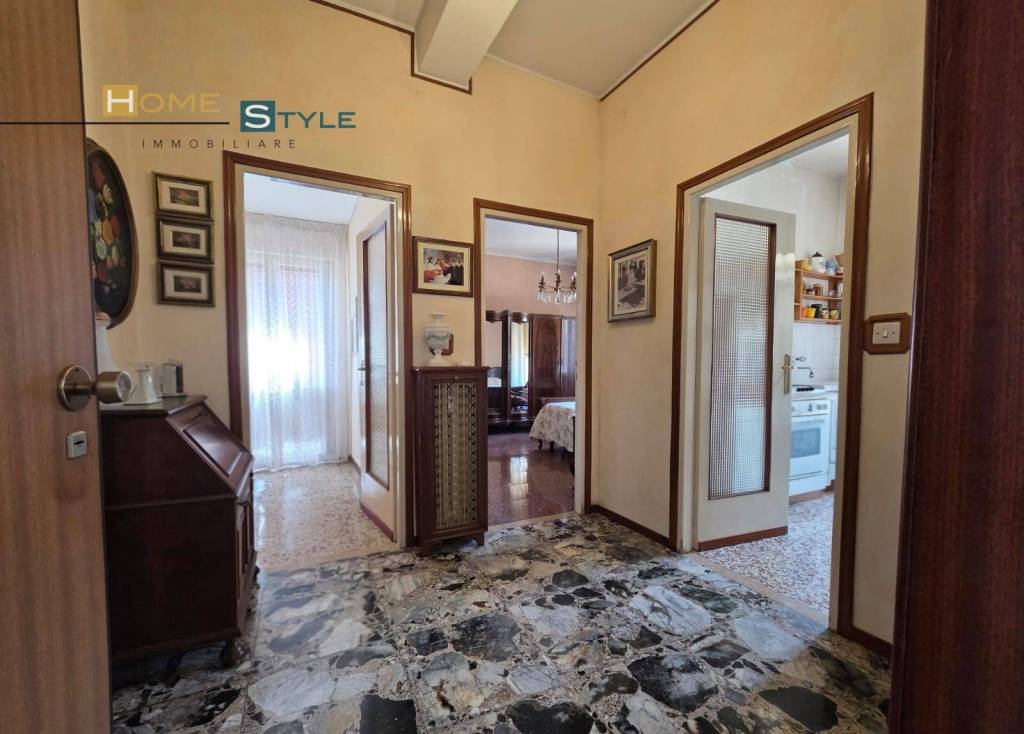 appartamento in vendita a Parma in zona San Leonardo