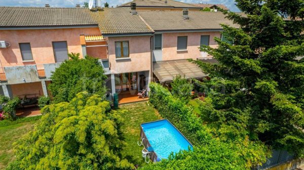 casa indipendente in vendita a Parma in zona Gaione