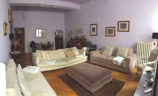 appartamento in vendita a Parma in zona Centro Storico