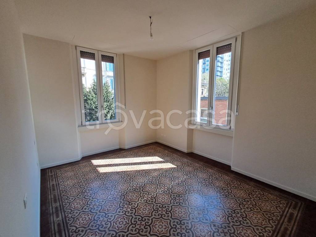 appartamento in vendita a Parma in zona Centro Storico