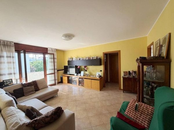 appartamento in vendita a Parma in zona Molinetto