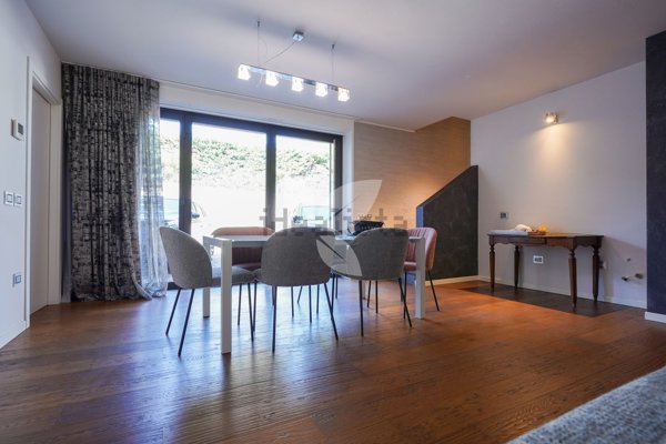 casa indipendente in vendita a Parma in zona Porporano