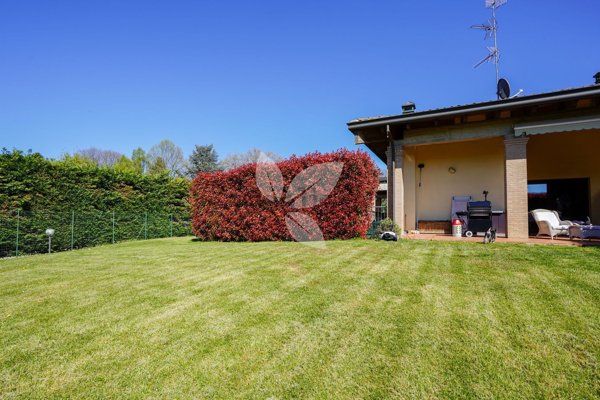 casa indipendente in vendita a Parma in zona Porporano
