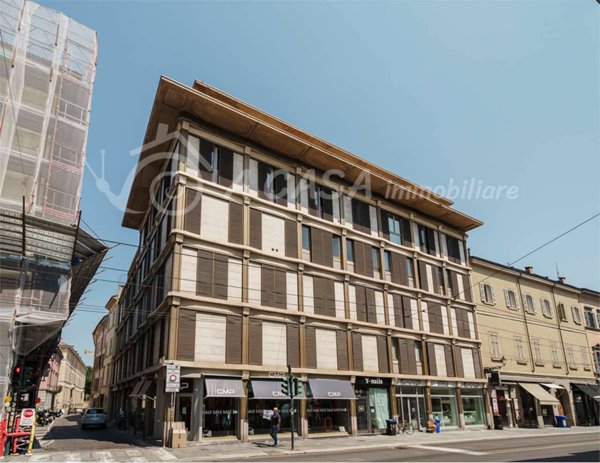 appartamento in vendita a Parma in zona Centro Storico