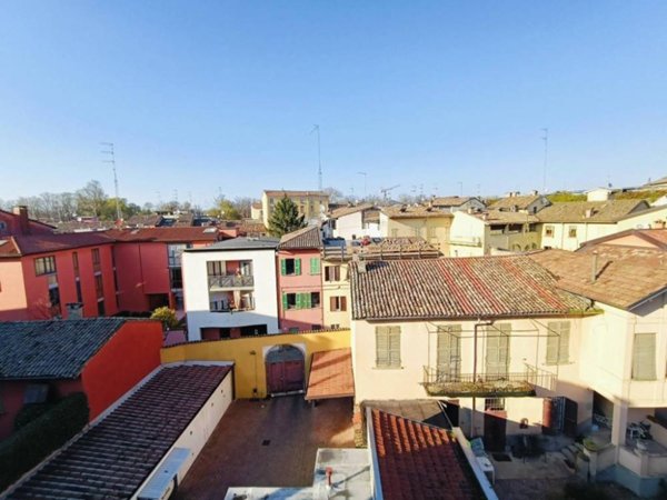 appartamento in vendita a Parma in zona Oltretorrente