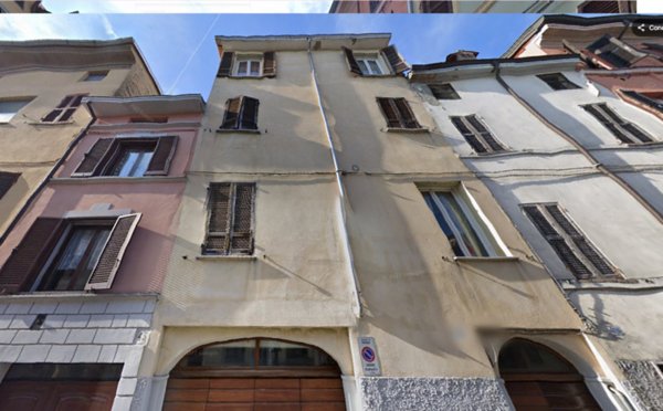 appartamento in vendita a Parma in zona Centro Storico
