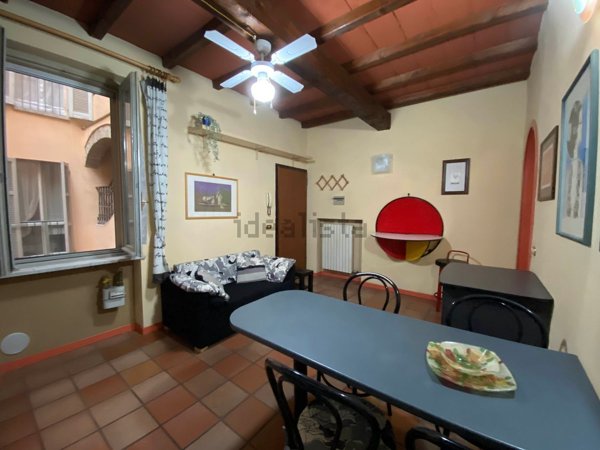 appartamento in vendita a Parma in zona Centro Storico