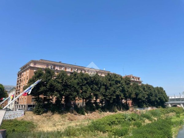appartamento in vendita a Parma in zona Pablo