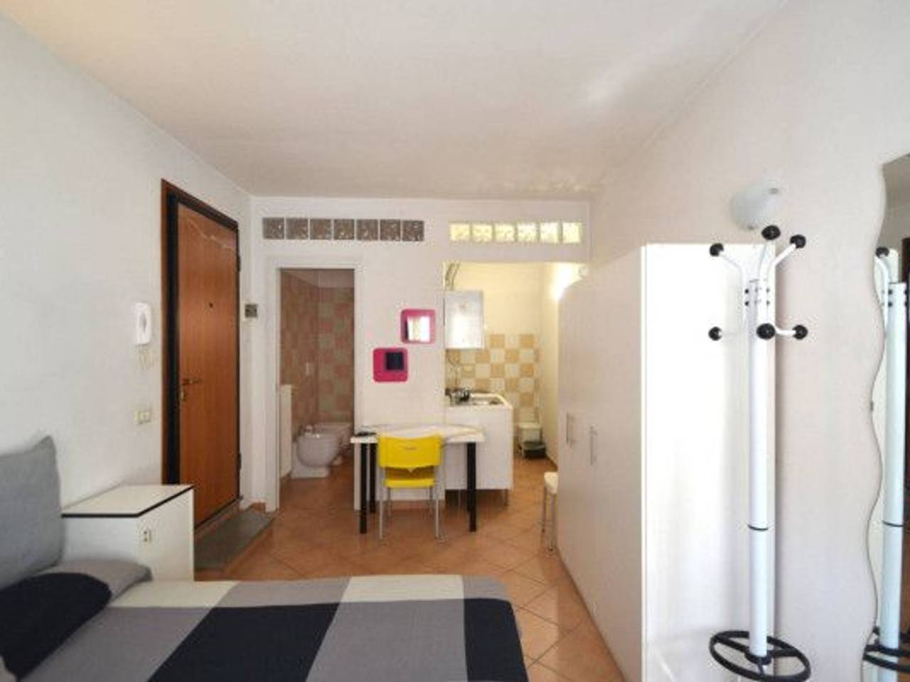 appartamento in vendita a Parma in zona Oltretorrente