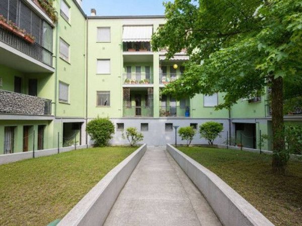 appartamento in vendita a Parma in zona Vigatto