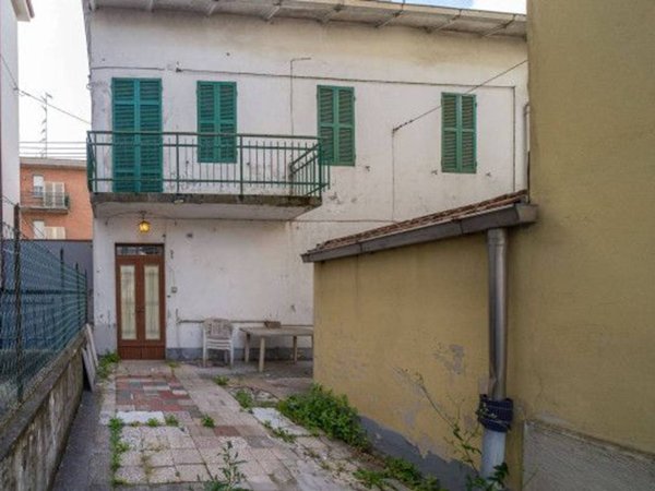 casa indipendente in vendita a Parma in zona San Leonardo
