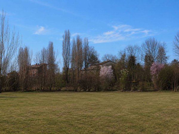 terreno agricolo in vendita a Parma in zona San Martino / Paradigna