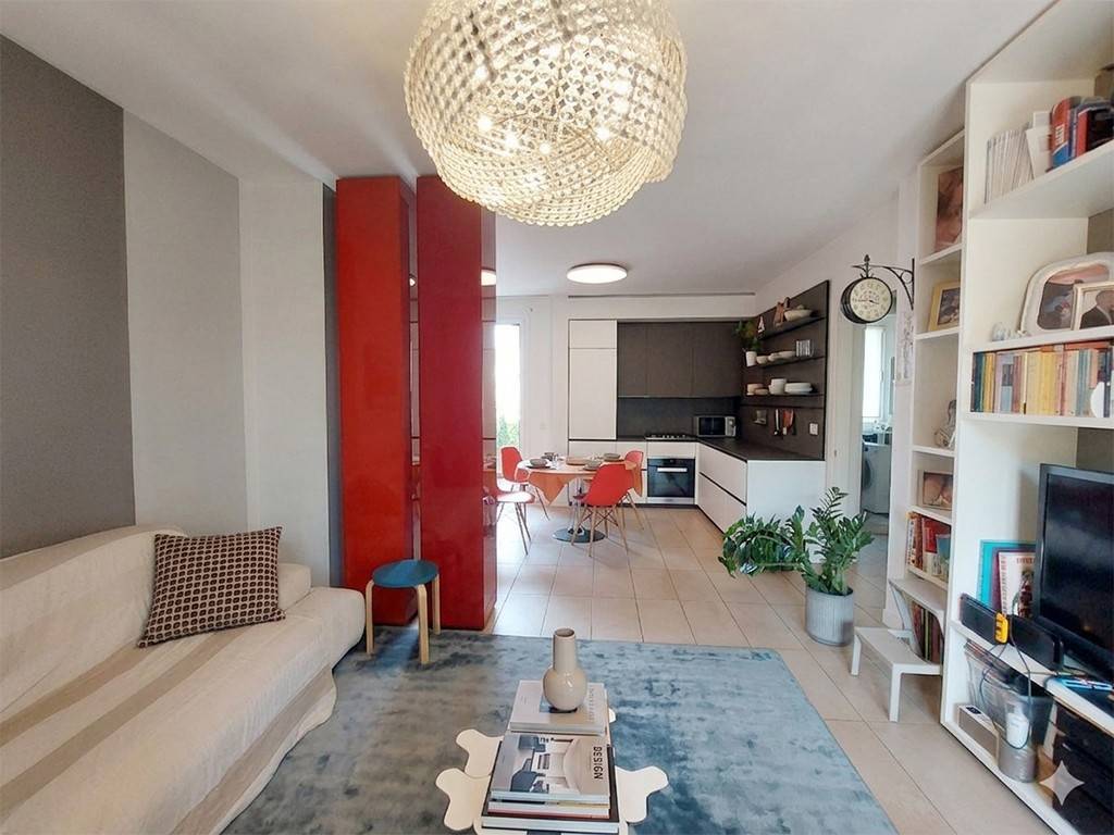 appartamento in vendita a Parma in zona Cittadella