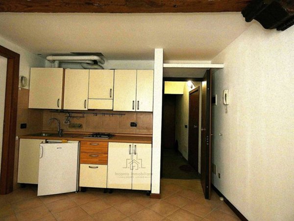 appartamento in vendita a Parma in zona Centro Storico