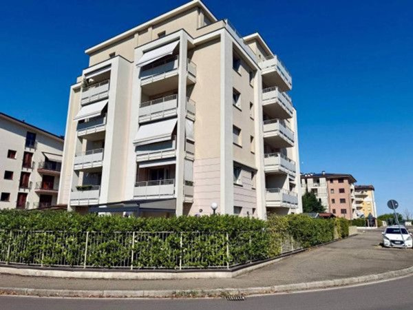appartamento in vendita a Parma in zona Cittadella