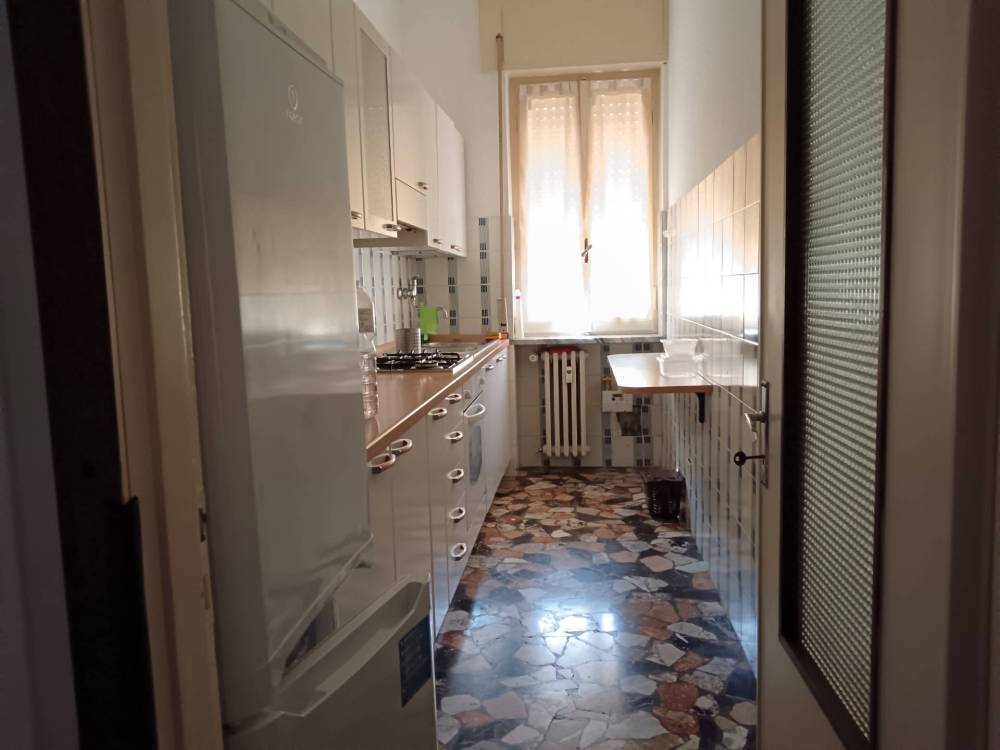 appartamento in vendita a Parma in zona Molinetto