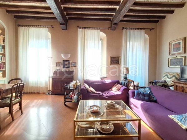 appartamento in vendita a Parma in zona Centro Storico