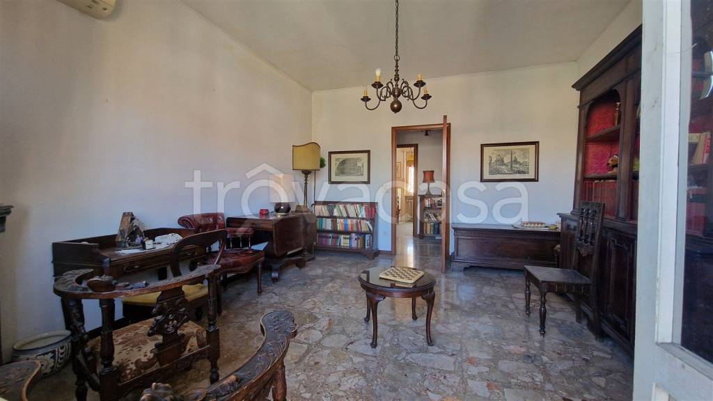 appartamento in vendita a Parma in zona San Lazzaro