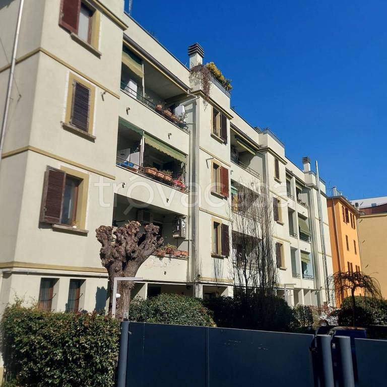 appartamento in vendita a Parma in zona San Leonardo