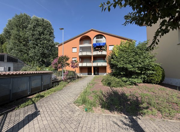 appartamento in vendita a Parma in zona Cervara