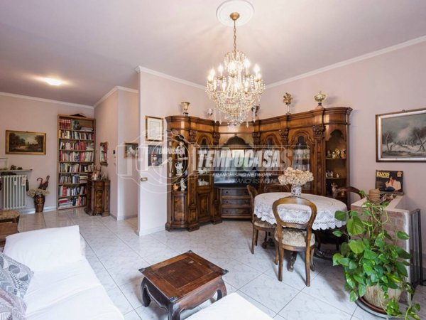 appartamento in vendita a Parma in zona Crocetta
