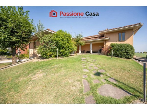 casa indipendente in vendita a Parma in zona Gaione