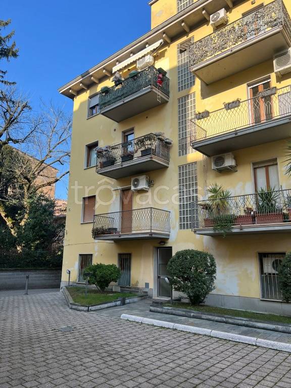 appartamento in vendita a Parma in zona Centro Storico