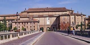 box auto in vendita a Parma
