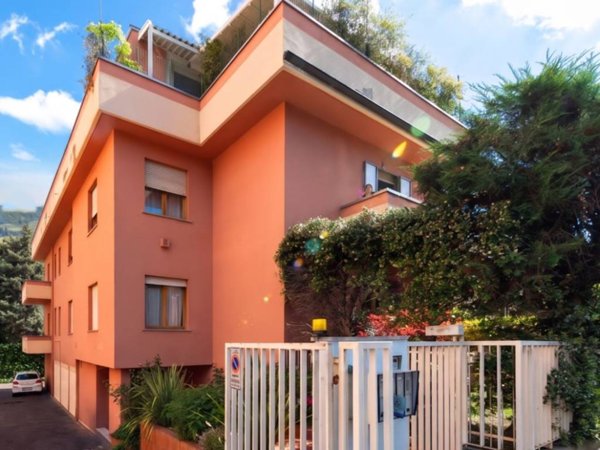 appartamento in vendita a Parma in zona Cittadella