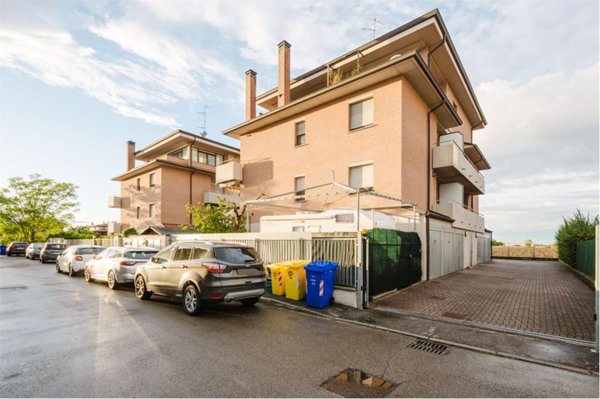 appartamento in vendita a Parma in zona Centro Storico