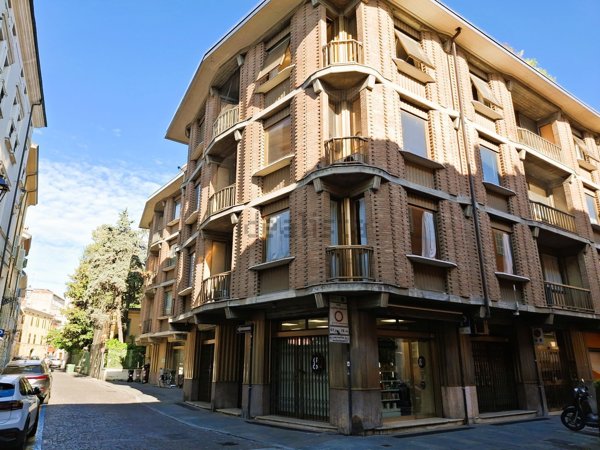 appartamento in vendita a Parma in zona Centro Storico