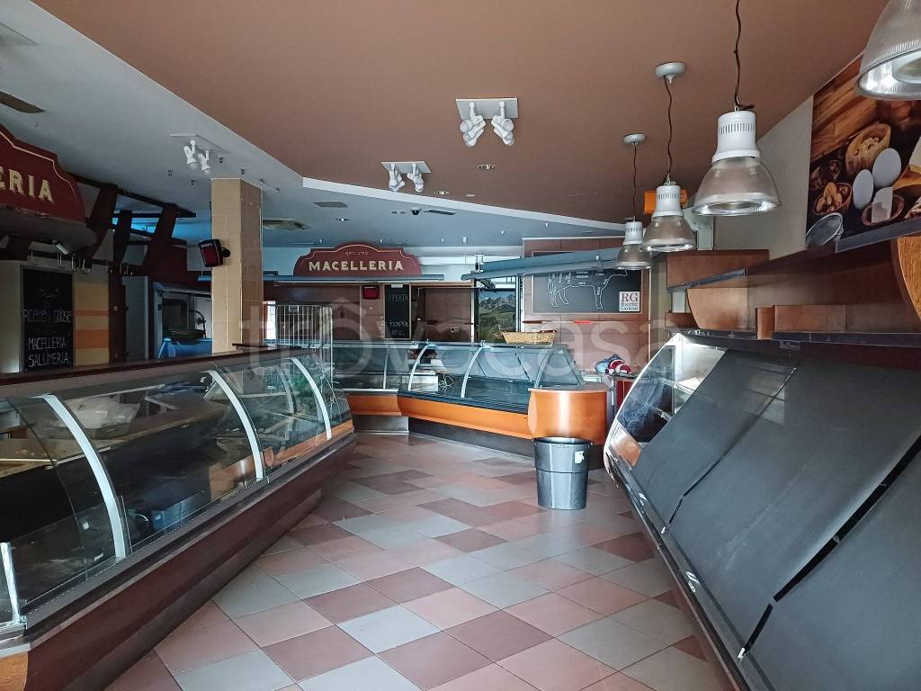appartamento in vendita a Parma in zona Montanara
