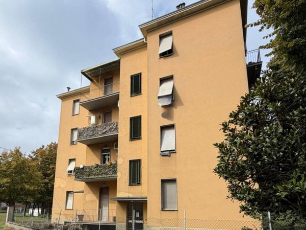 appartamento in vendita a Parma in zona Montanara