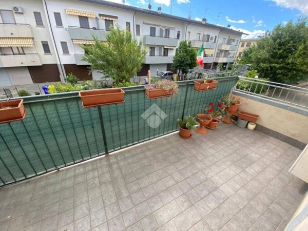 appartamento in vendita a Parma in zona Carignano