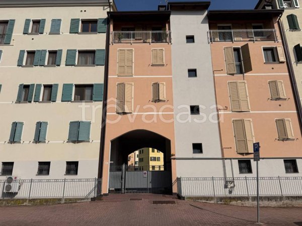 appartamento in vendita a Parma in zona San Leonardo