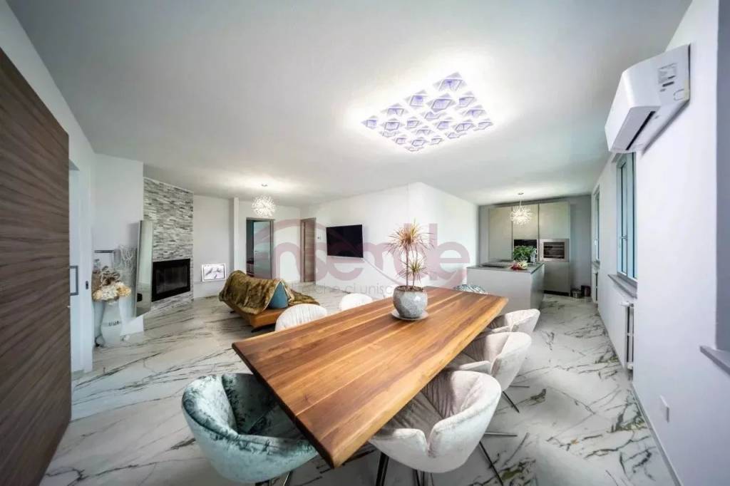 casa indipendente in vendita a Parma