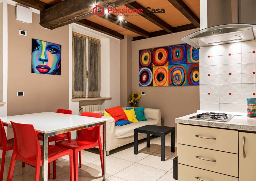 casa indipendente in vendita a Parma in zona Centro Storico