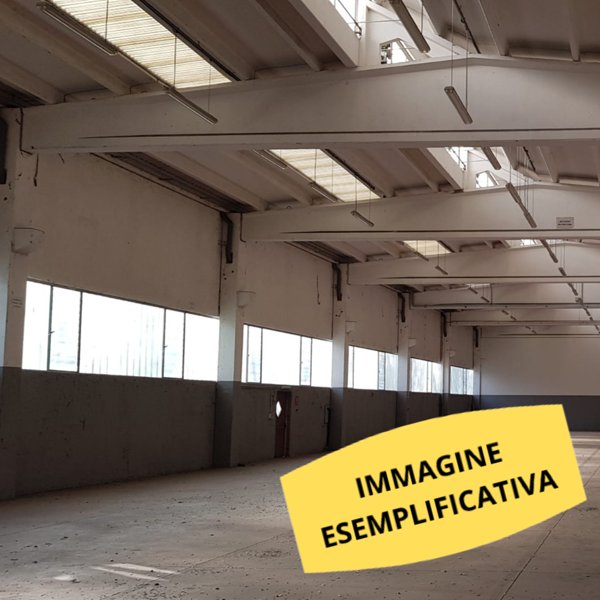 capannone in vendita a Parma in zona Scarzara