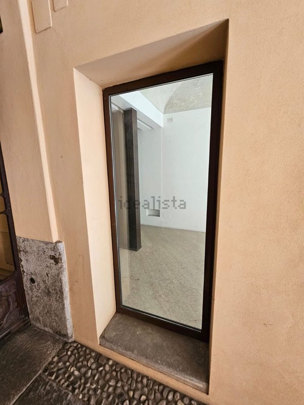 negozio in vendita a Parma in zona Centro Storico