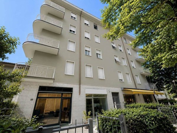 appartamento in vendita a Parma in zona Cittadella