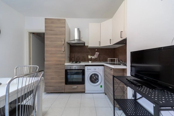 appartamento in vendita a Parma in zona Centro Storico
