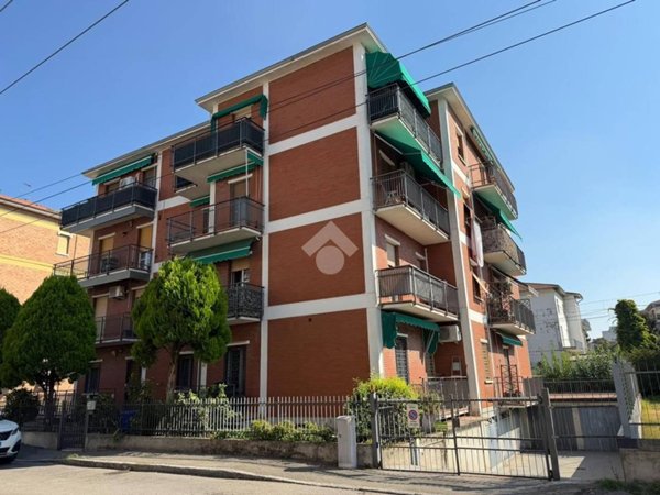 appartamento in vendita a Parma in zona Crocetta