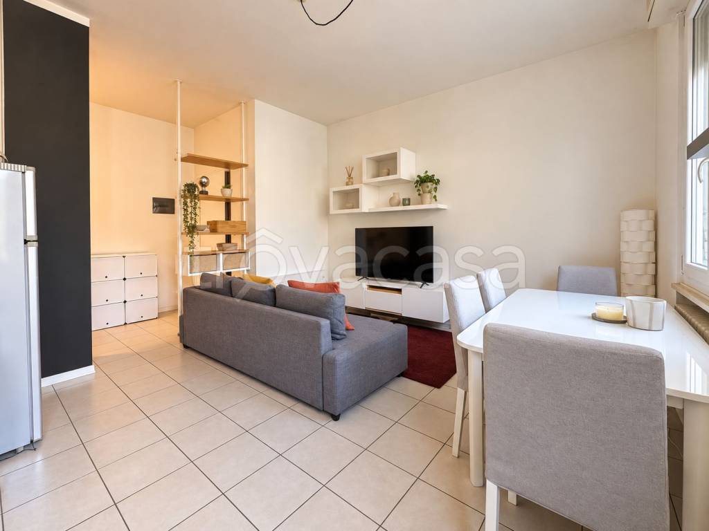 appartamento in vendita a Parma in zona Cittadella