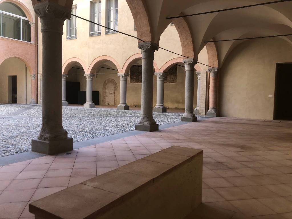 appartamento in vendita a Parma in zona Centro Storico