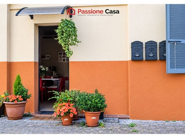 casa indipendente in vendita a Parma in zona Centro Storico