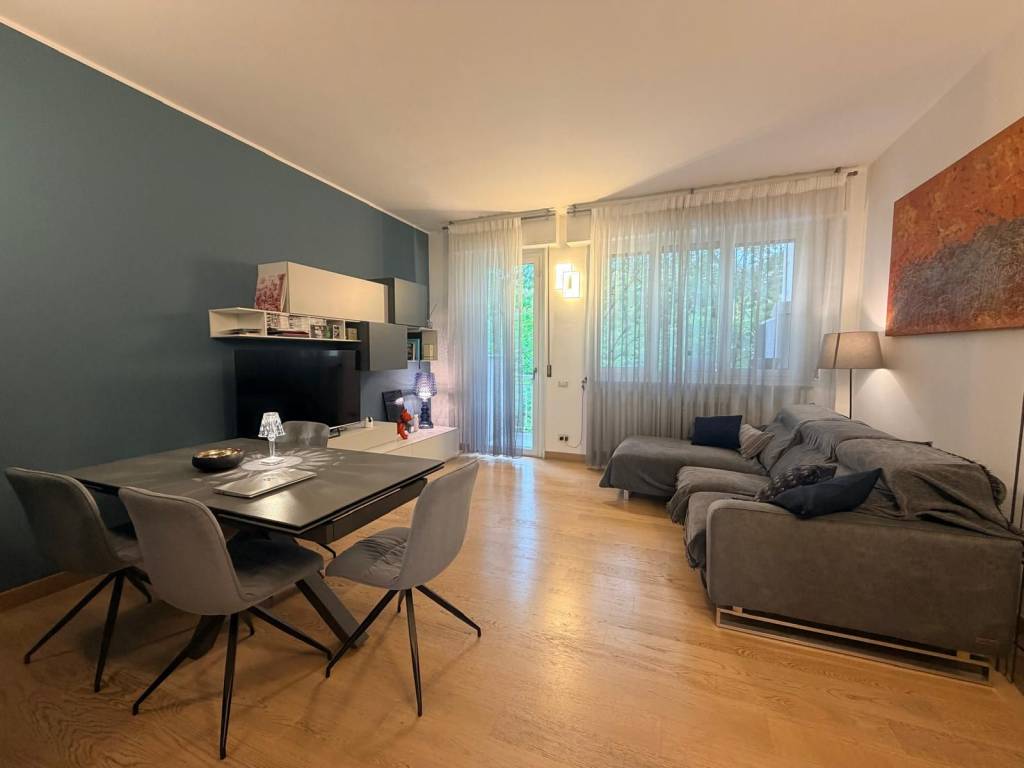 appartamento in vendita a Parma in zona San Lazzaro