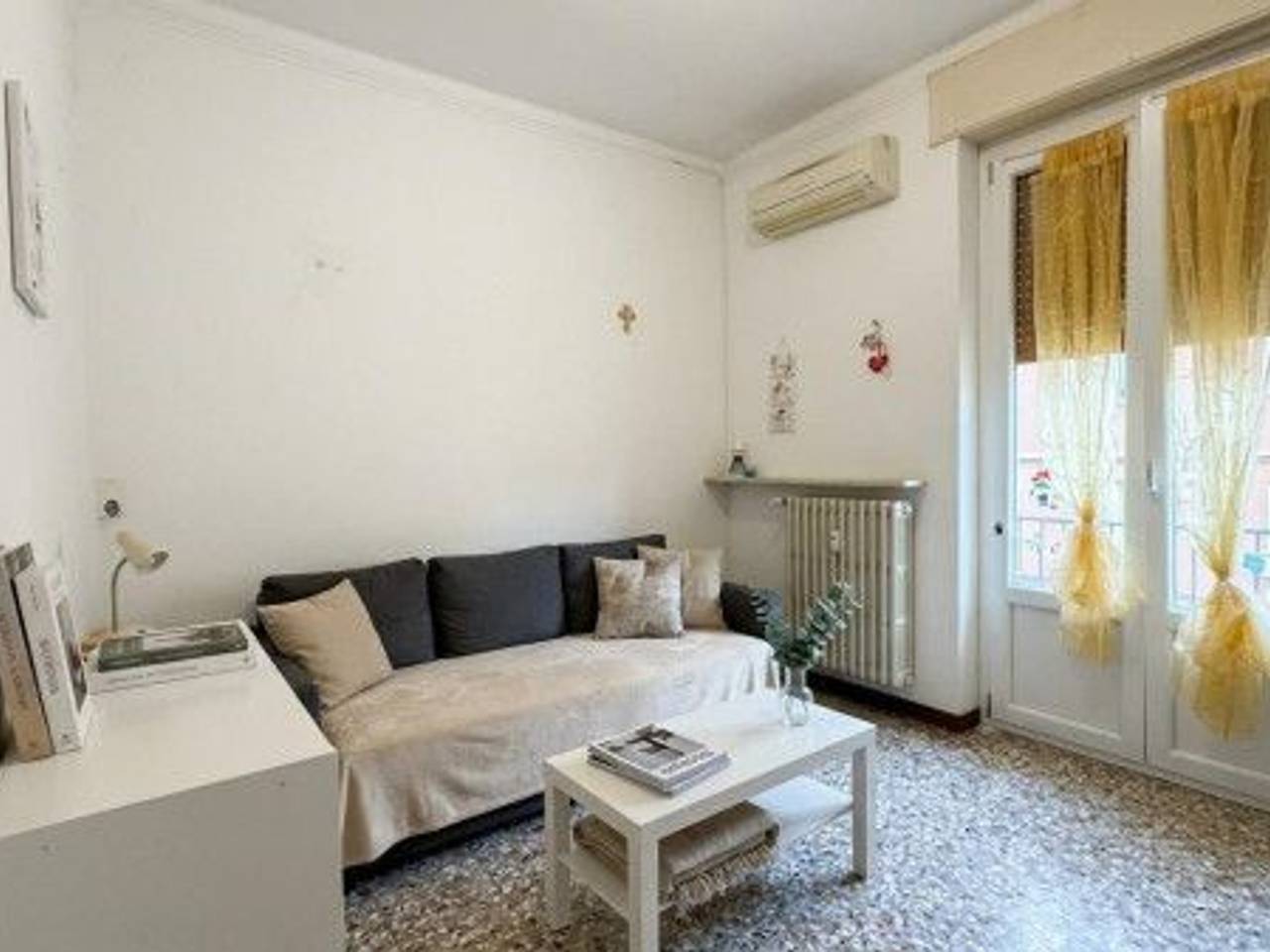 appartamento in vendita a Parma in zona Centro Storico