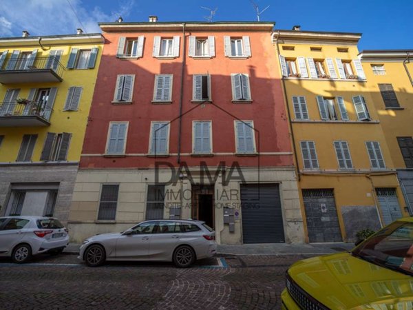 appartamento in vendita a Parma in zona Centro Storico
