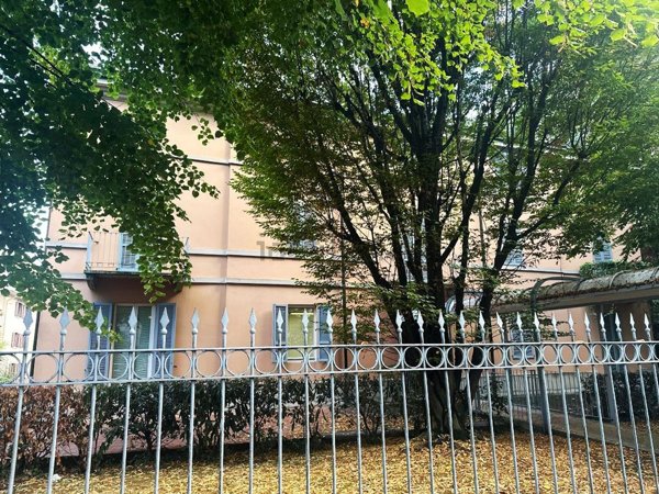appartamento in vendita a Parma in zona Cittadella